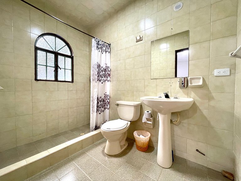Spectacular FINCA HOUSE with pool, WiFi AND AA