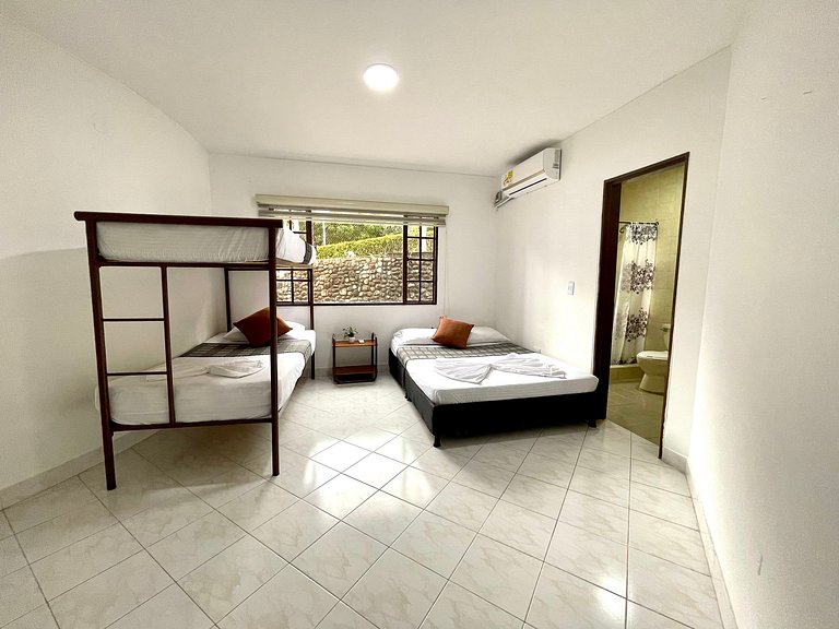 Spectacular FINCA HOUSE with pool, WiFi AND AA