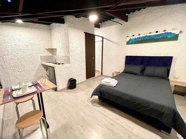 Apartamento privado Hotel Bogotá Smart TV WiFi cocina baño
