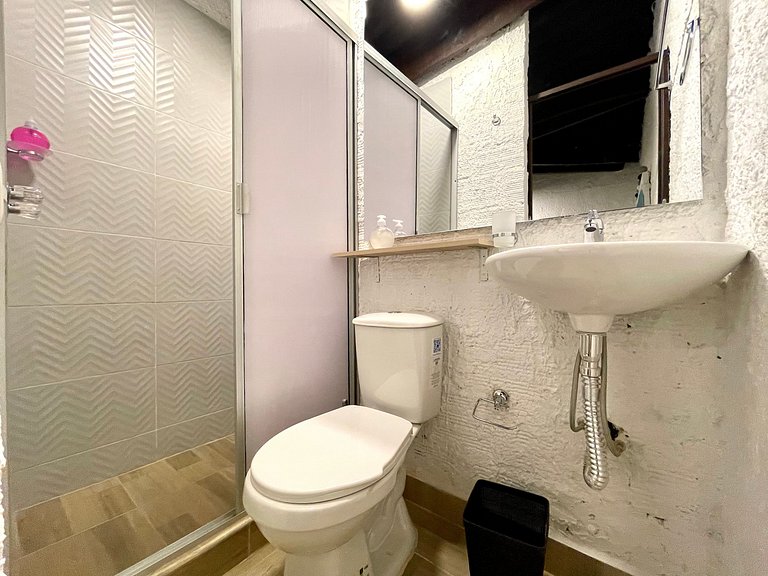 Apartamento privado Hotel Bogotá Smart TV WiFi cocina baño