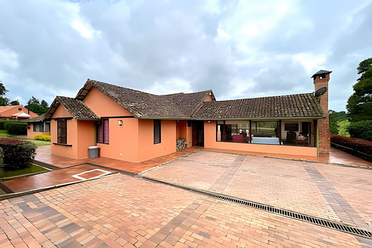 Fantástica Hacienda Represa del Sisga WiFi TV BBQ