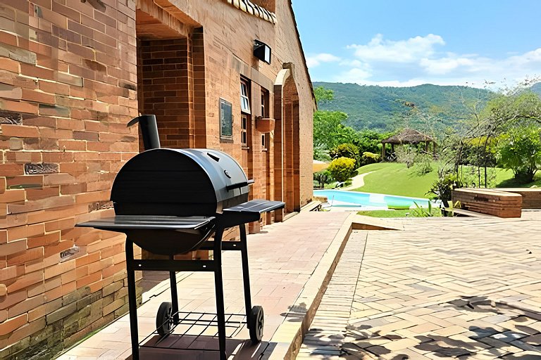 Reserva tu casa rodeada de naturaleza en Villeta