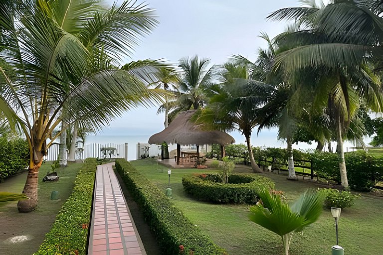 Your beachfront home in Tolú awaits you