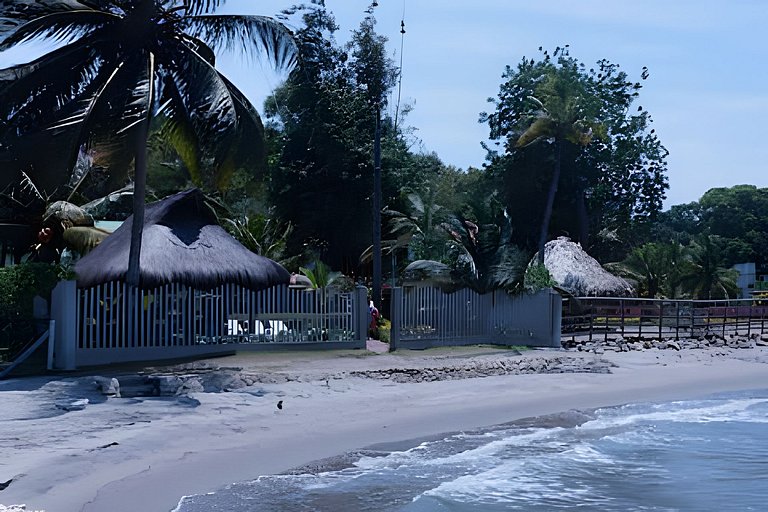 Your beachfront home in Tolú awaits you